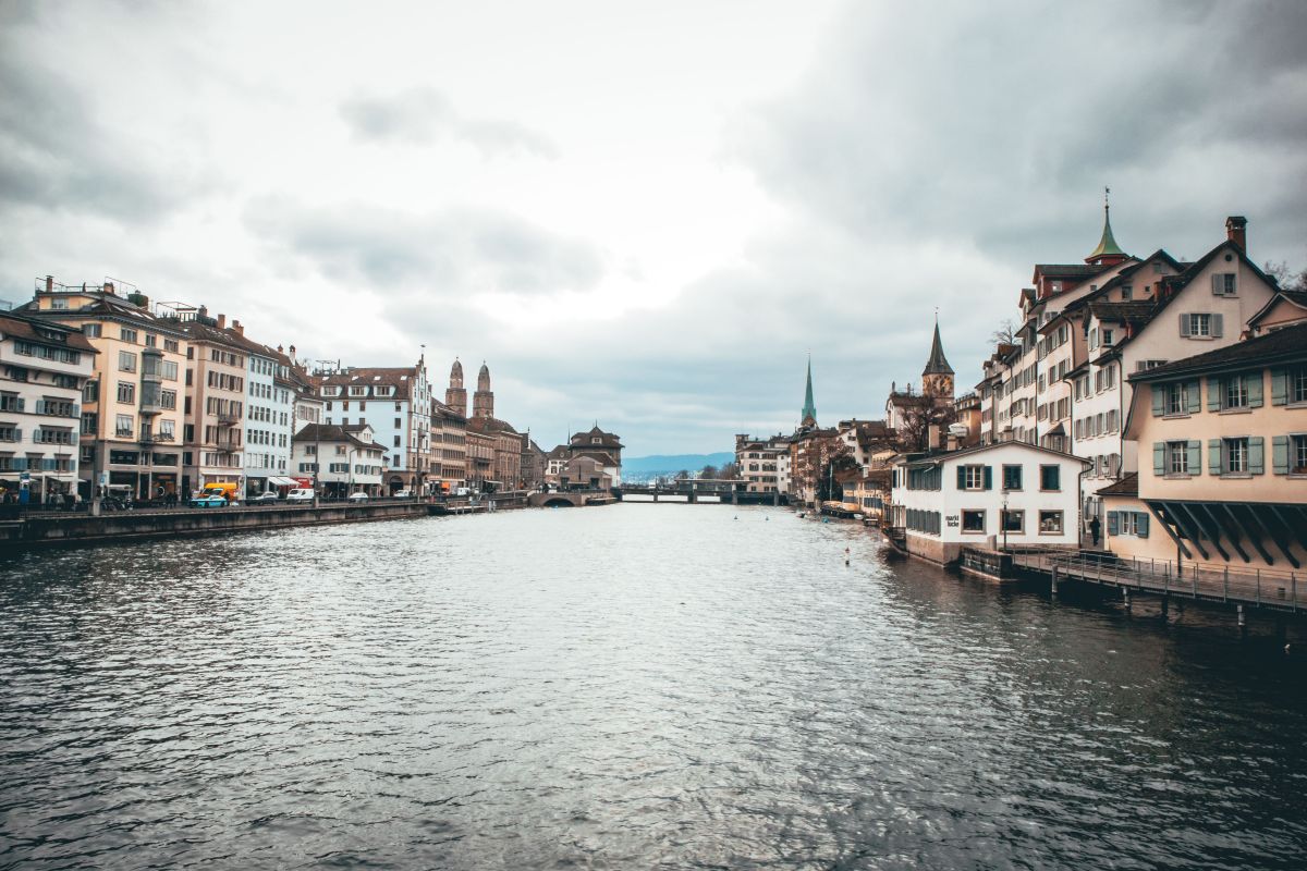 570 ans d&rsquo;amitié : Strasbourg s&rsquo;apprête à revivre l&rsquo;arrivée légendaire des rameurs&nbsp;zurichois
